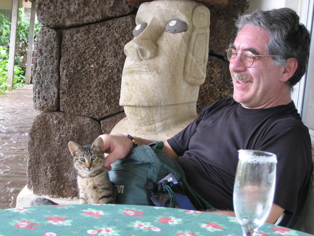 image of Italian tourist and cat