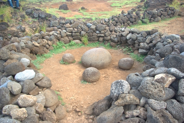 Rock garden sculpture