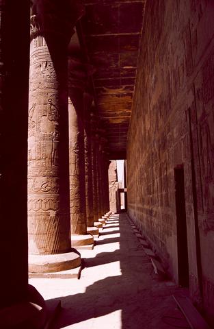 06edfu