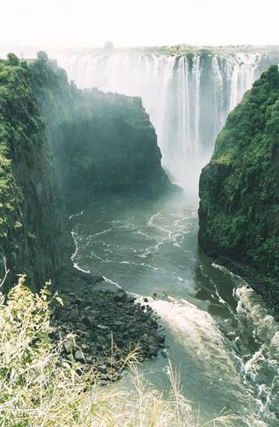 11victoria-falls