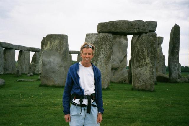 StoneHenge2