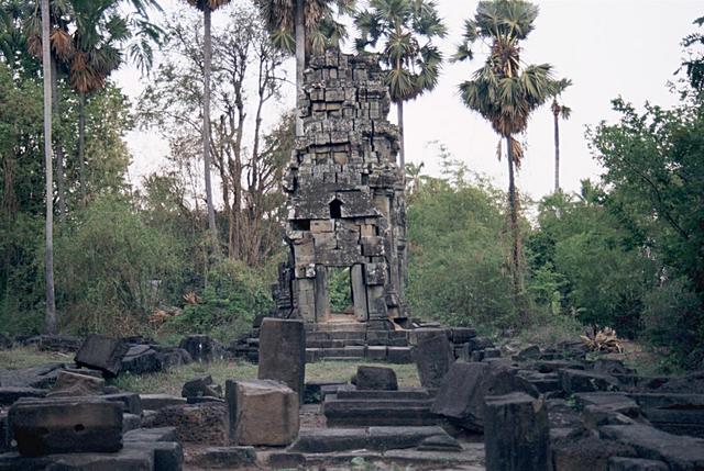 Ta Prohm Kel