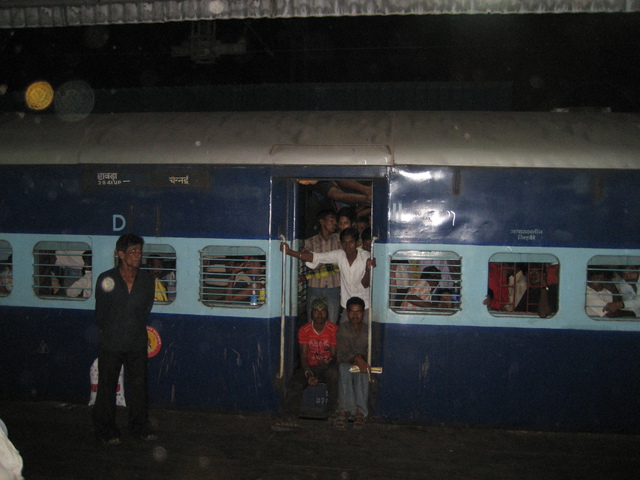 Image of Crowded Rail car