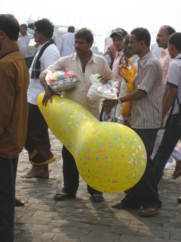 image of hawker and baloon